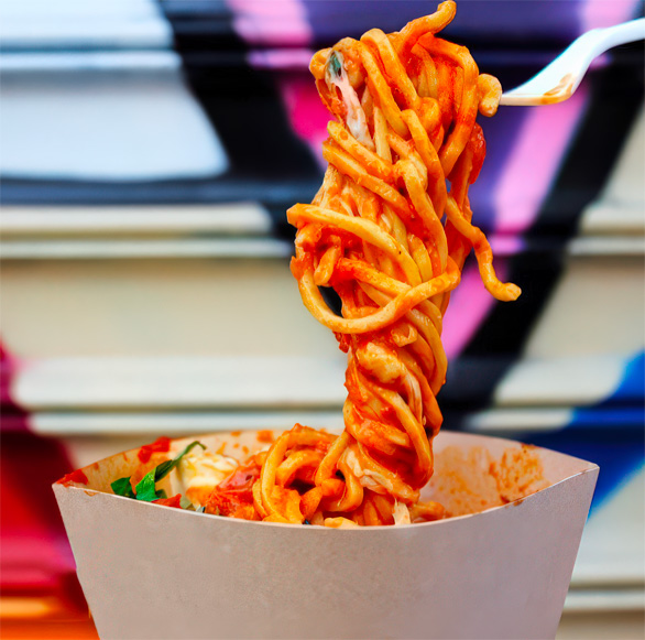 Bucatini amatriciana spaghetti cone